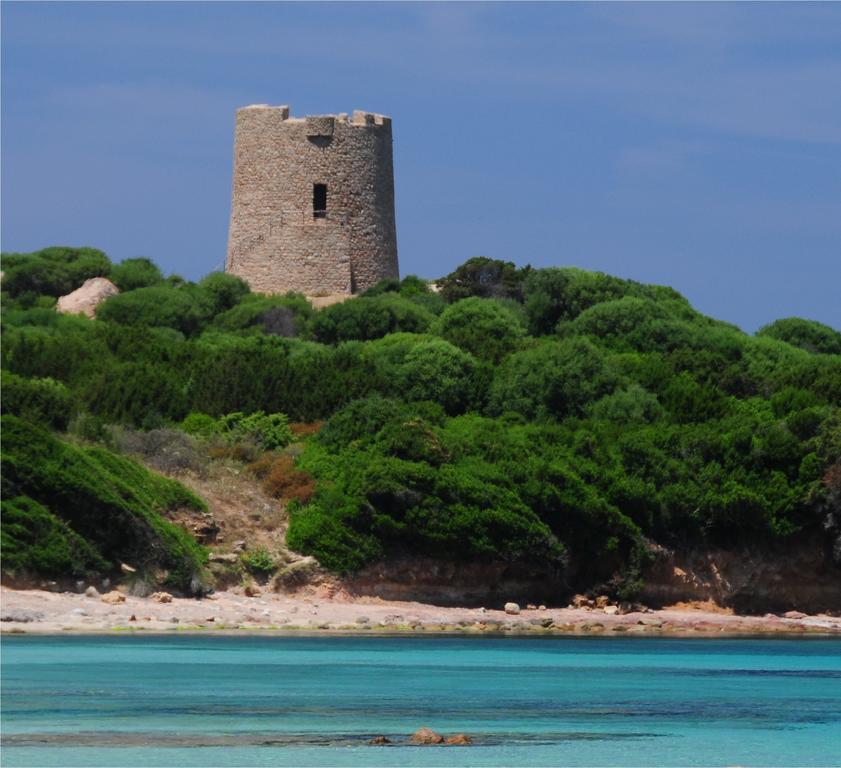 Sardinia Beach Apartments Aglientu Luaran gambar