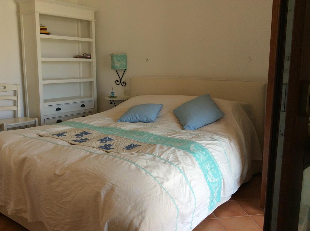 Sardinia Beach Apartments Aglientu Luaran gambar