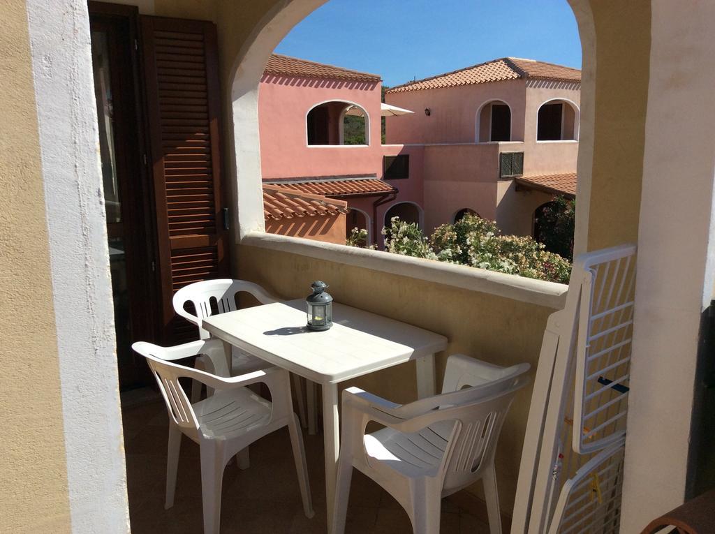 Sardinia Beach Apartments Aglientu Luaran gambar
